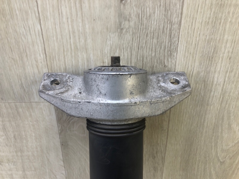 Амортизатор задний NISSAN X-TRAIL/ROGUE T33 20- 2.5 PR25DD