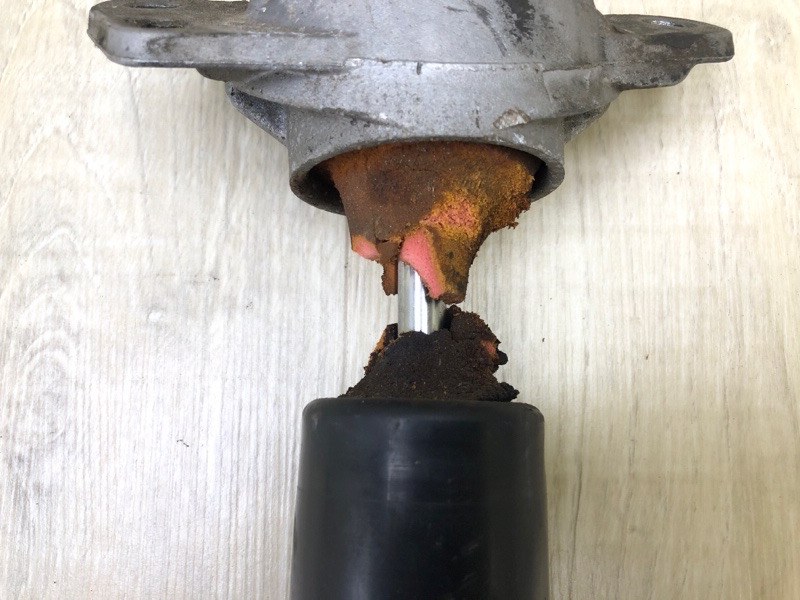 Амортизатор задний JETTA USA 10-17 JETTA USA 10-17 2.5