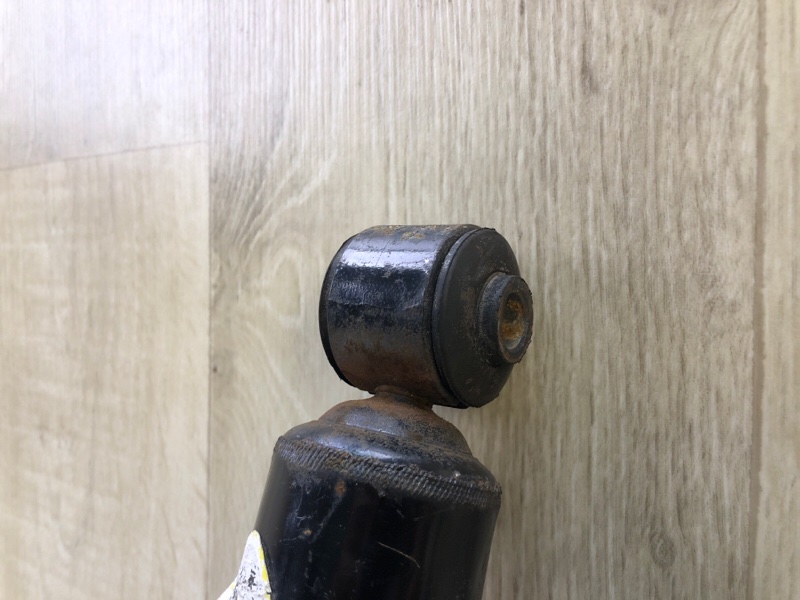 Амортизатор задний ACCENT RB 10- 2014 1.6 G4FD Амортизатор задний ACCENT RB 10- 2014 1.6 G4FD