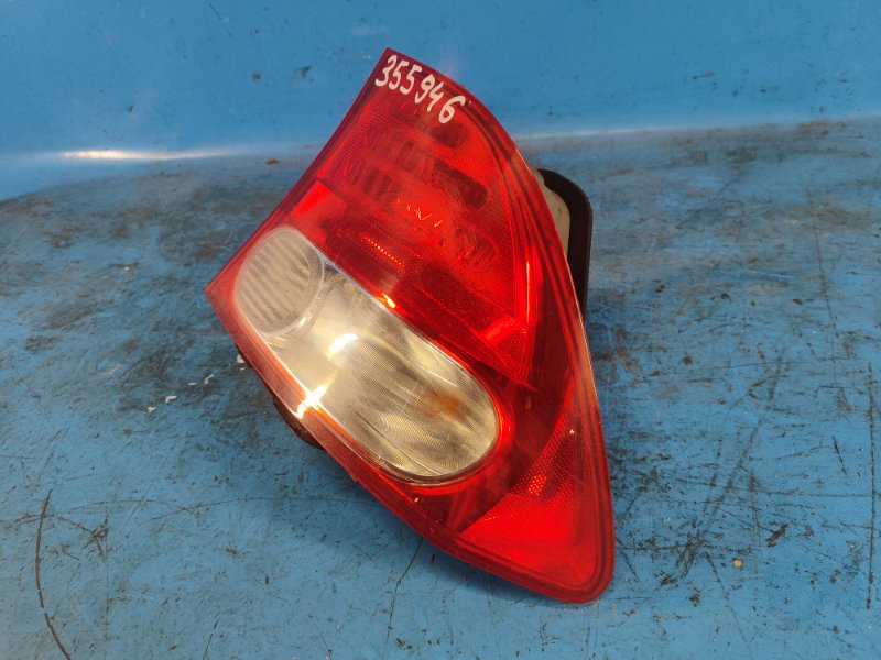 Фонарь наружный правый CIVIC 4D 06-11