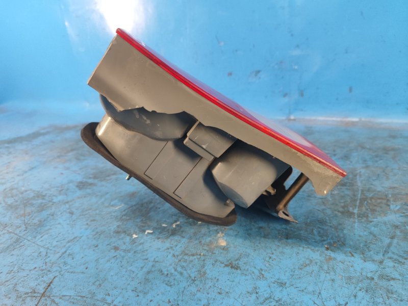 Фонарь наружный правый CIVIC 4D 06-11