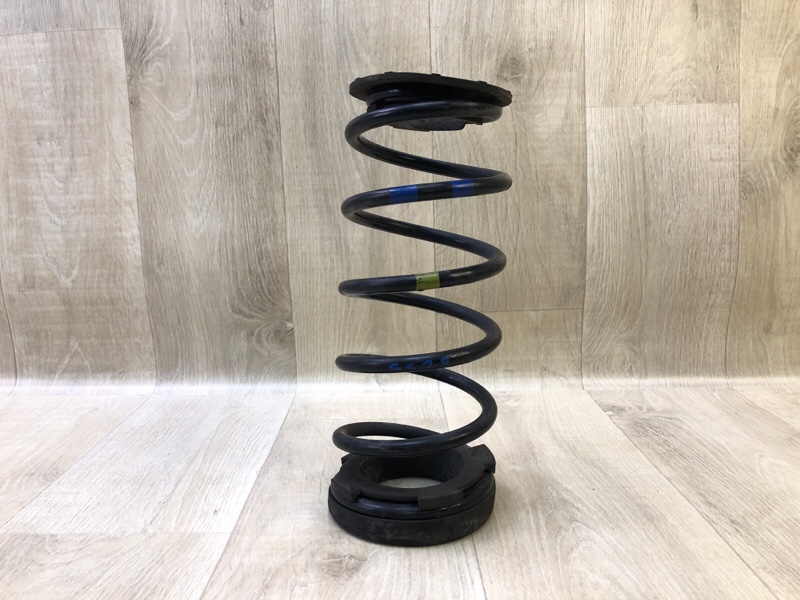 Пружина задней подвески HYUNDAI ACCENT RB 10- 2014 1.6 G4FD 553301R100 Б/У