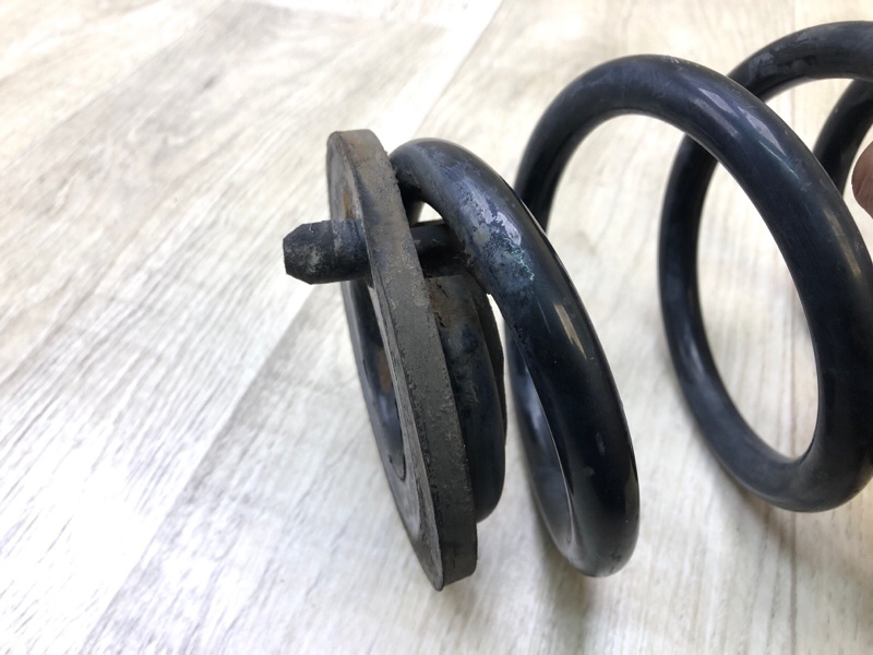 Пружина задней подвески TIGUAN 08-17 2012 2.0 CCTA