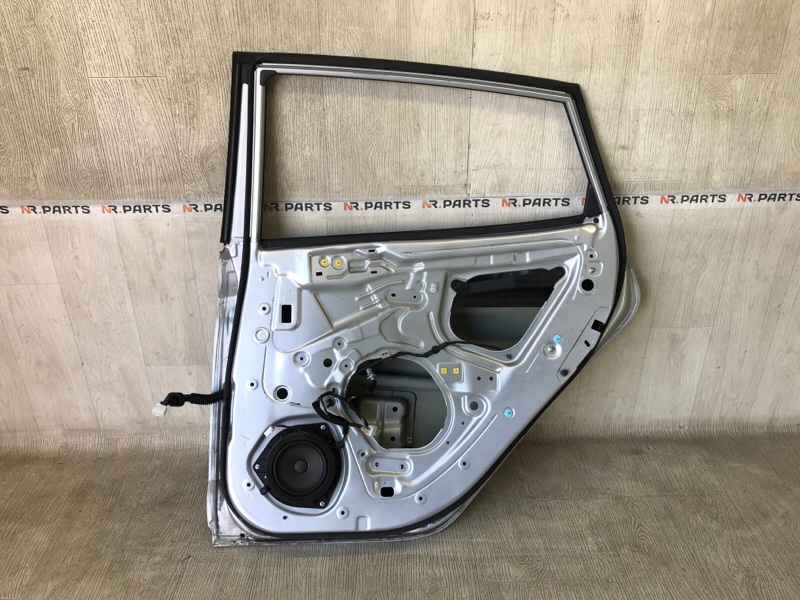 Дверь задняя правая ACCENT RB 10- 2011 ХЭТЧБЭК 1.6 G4FD