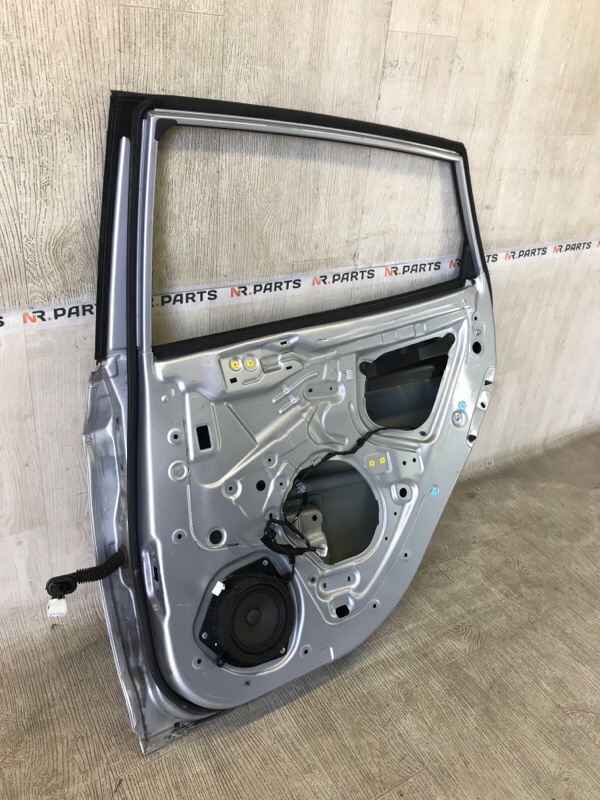 Дверь задняя правая ACCENT RB 10- 2011 ХЭТЧБЭК 1.6 G4FD