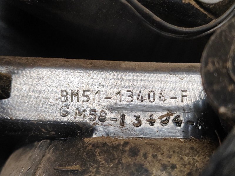 Фонарь наружный правый FOCUS 10-18