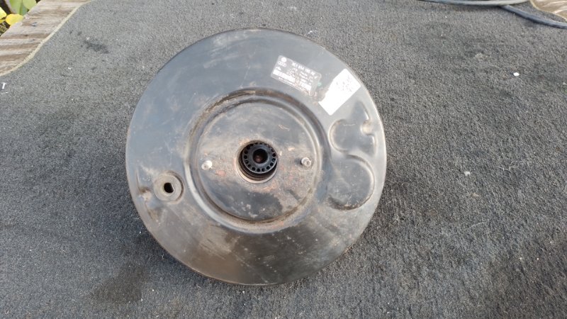 Вакуумный усилитель тормозов PASSAT B6 05-11