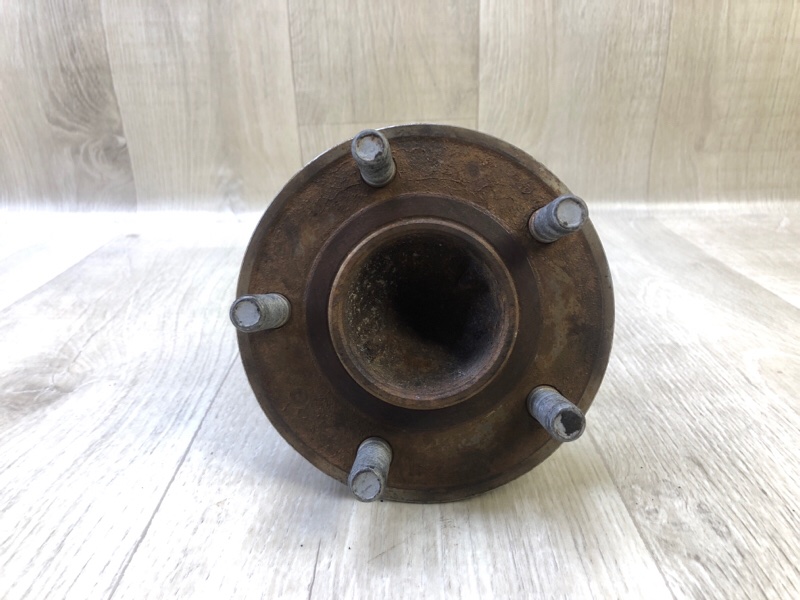 Ступица задняя правая FOCUS 10-18 2014 2.0 C20HDEX