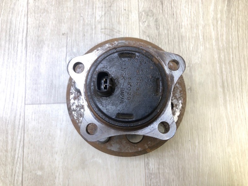 Ступица задняя правая CAMRY 30 02-06 2002 3.0 1MZFE