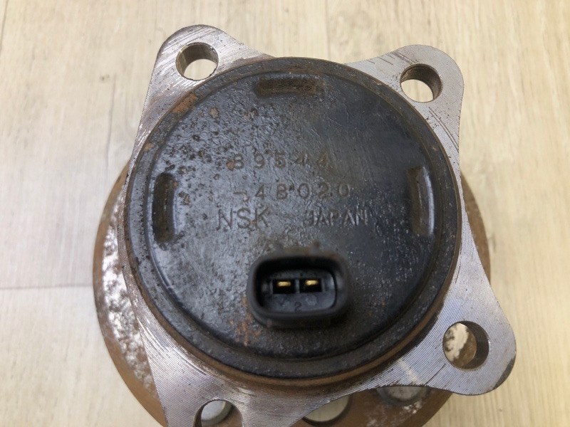 Ступица задняя правая CAMRY 30 02-06 2002 3.0 1MZFE