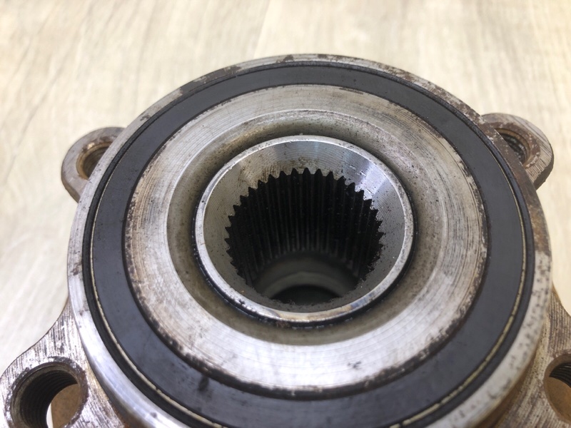 Ступица передняя правая JETTA USA 10-17 JETTA USA 10-17 2.5