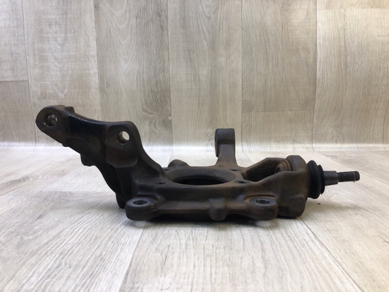 Кулак поворотный передний правый JOURNEY 08-20 2012 2.4 ED3