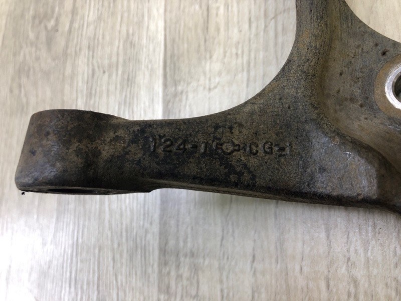 Кулак поворотный передний левый FX S50 03-08 2006 VK45DE Кулак поворотный передний левый FX S50 03-08 2006 VK45DE