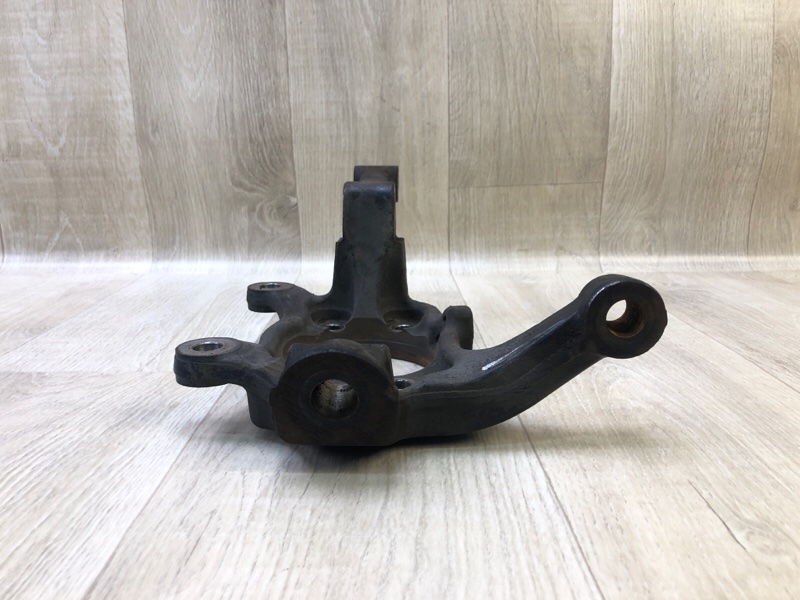 Кулак поворотный передний правый INFINITI FX S50 03-08 3.5 VQ35DE