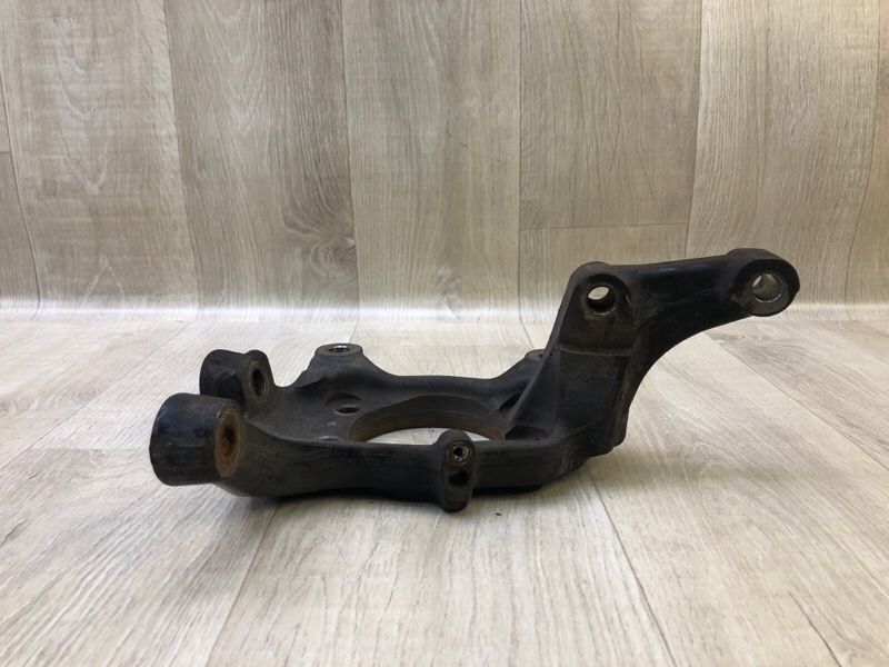 Кулак поворотный передний правый FX S50 03-08 2005 3.5 VQ35DE