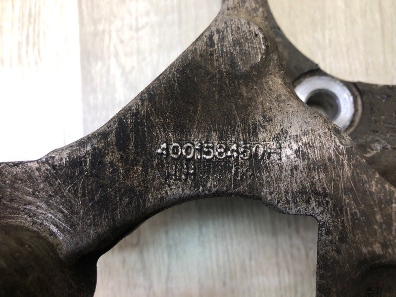 Кулак поворотный передний левый PATHFINDER R52 12-21 2013 3.5 VQ35DE