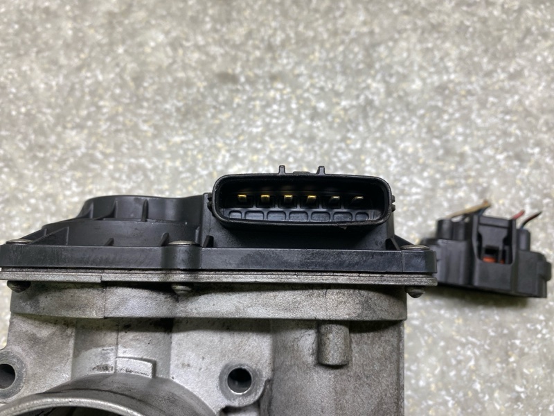 Дроссельная заслонка FORESTER SH 07-12 2.0 TD EE20