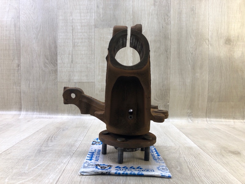 Кулак поворотный передний правый FOCUS 10-18 2017 2.0 C20HDEX