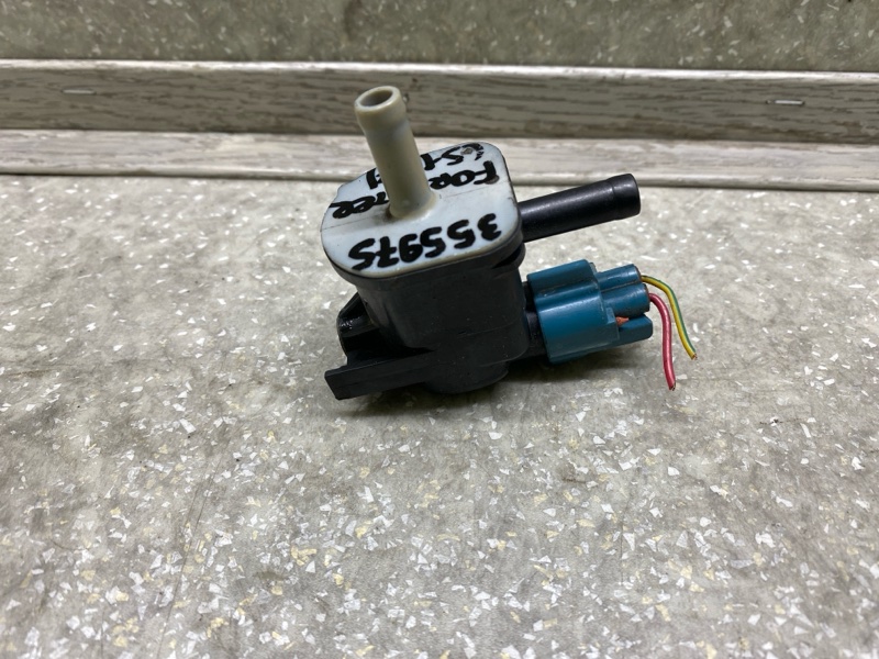 Клапан электромагнитный (вакуумный) FORESTER 12-19 2013 2.5 FB25B Клапан электромагнитный (вакуумный) FORESTER 12-19 2013 2.5 FB25B