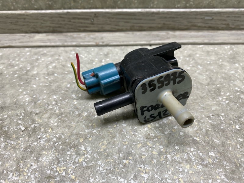 Клапан электромагнитный (вакуумный) FORESTER 12-19 2013 2.5 FB25B Клапан электромагнитный (вакуумный) FORESTER 12-19 2013 2.5 FB25B