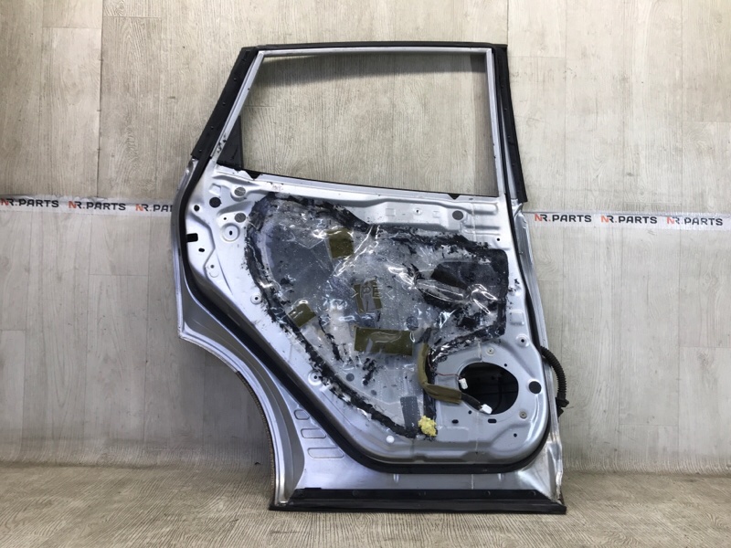 Дверь задняя левая ROGUE 08-15 2010 2.5 QR25DE