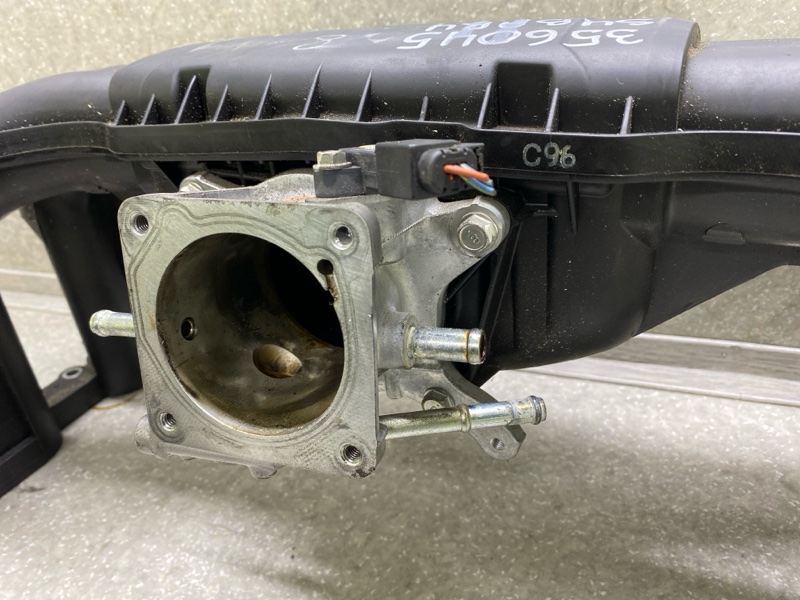 Коллектор впускной FORESTER SH 07-12 2.0 EJ204