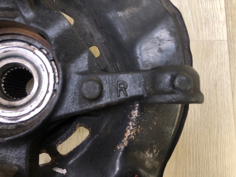 Кулак поворотный передний правый COROLLA 150 06-13 2011 1.8 2ZRFE Кулак поворотный передний правый COROLLA 150 06-13 2011 1.8 2ZRFE