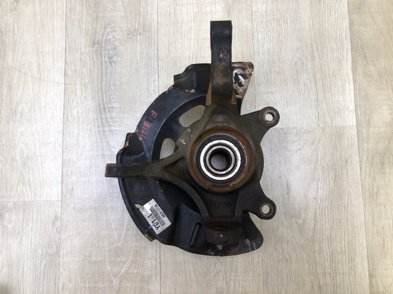 Кулак поворотный передний левый KIA FORTE YD 12- 2013 2.0 G4NC 51715A7000 Б/У