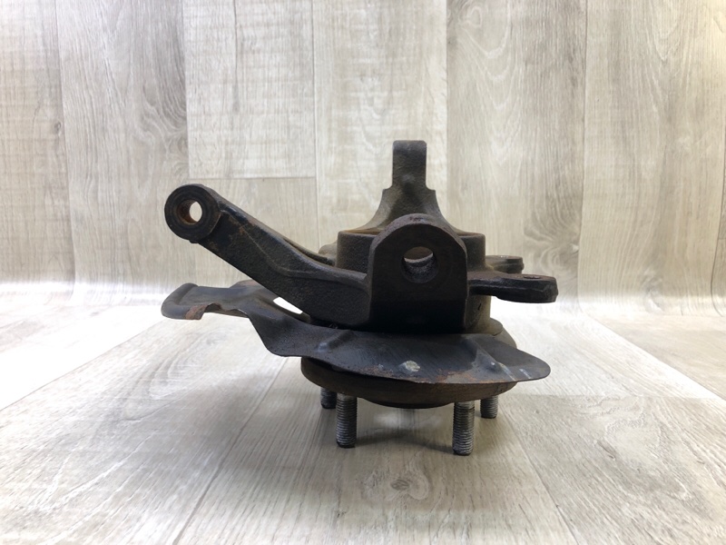 Кулак поворотный передний левый KIA FORTE YD 12- 2.0 G4NC