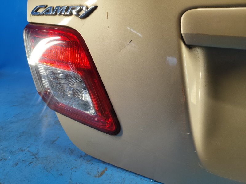 Крышка багажника CAMRY 40 06-11