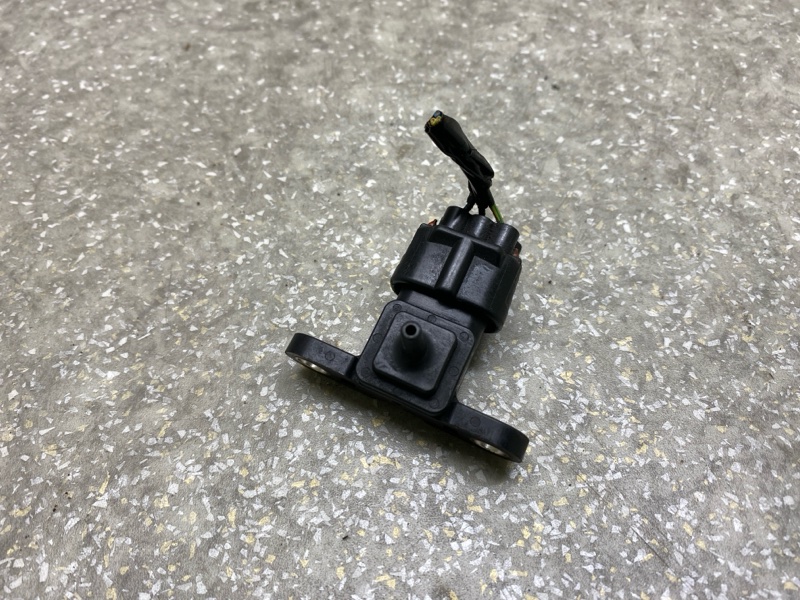 Датчик абсолютного давления (MAP sensor) TRIBECA B10 07-13 3.6 EZ36