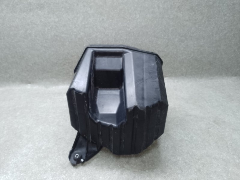 Резонатор воздушного фильтра HONDA ACCORD CL7 / TSX 03-08 2.4L