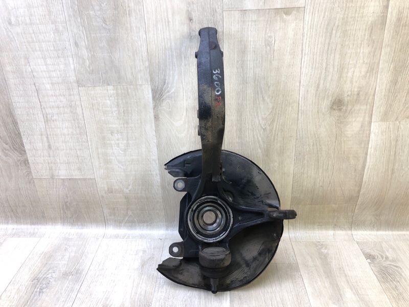 Кулак поворотный передний правый HONDA ACCORD CU8 / TSX 08-14 2010 2.4 K24Z3 51210-TA0-020 Б/У