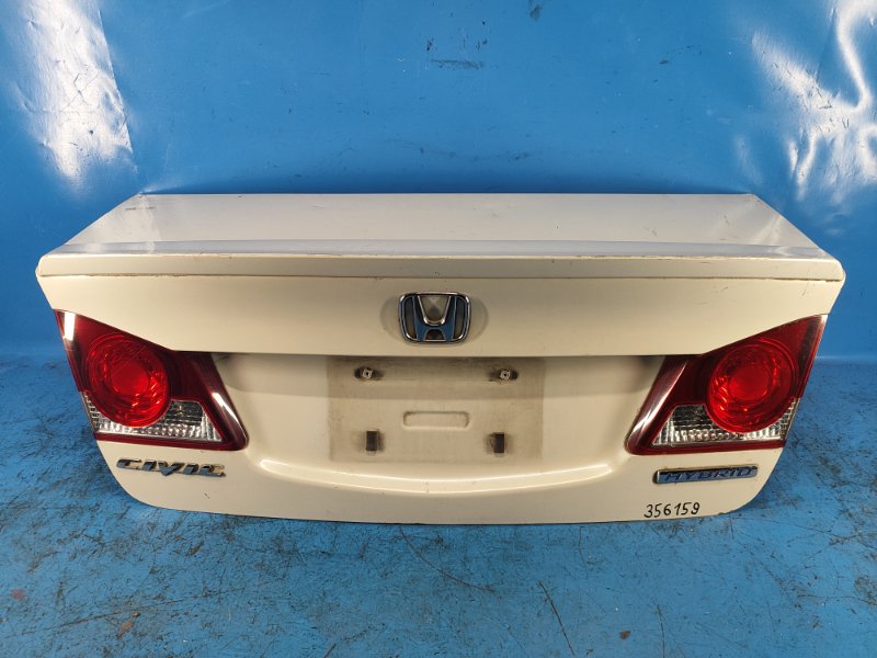 Крышка багажника HONDA CIVIC 4D 06-11 68500-SNK-G00ZZ Б/У