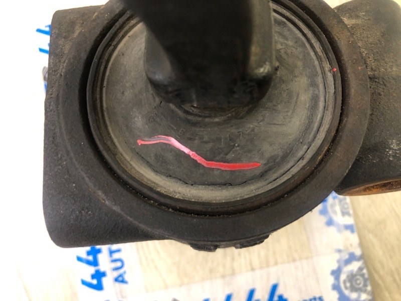 Рычаг передней подвески нижний передний левый FX S50 03-08 2005 3.5 VQ35DE