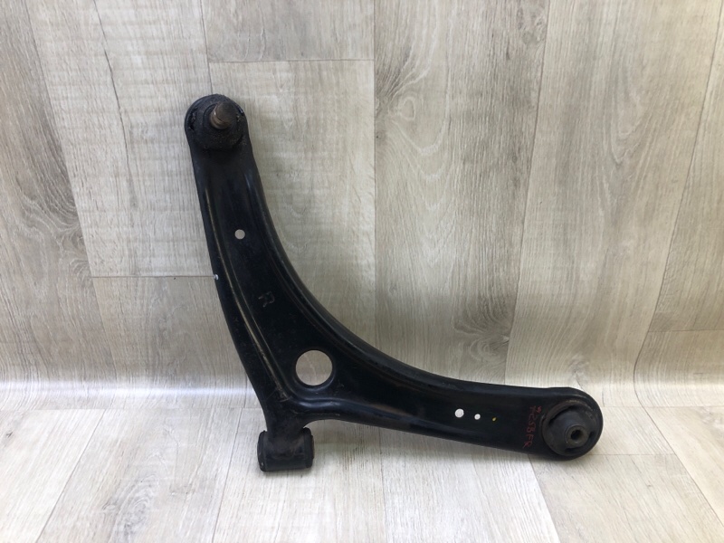 Рычаг передней подвески нижний передний правый MITSUBISHI OUTLANDER GF 12- 2013 2.4 4J12 4013A280 Б/У