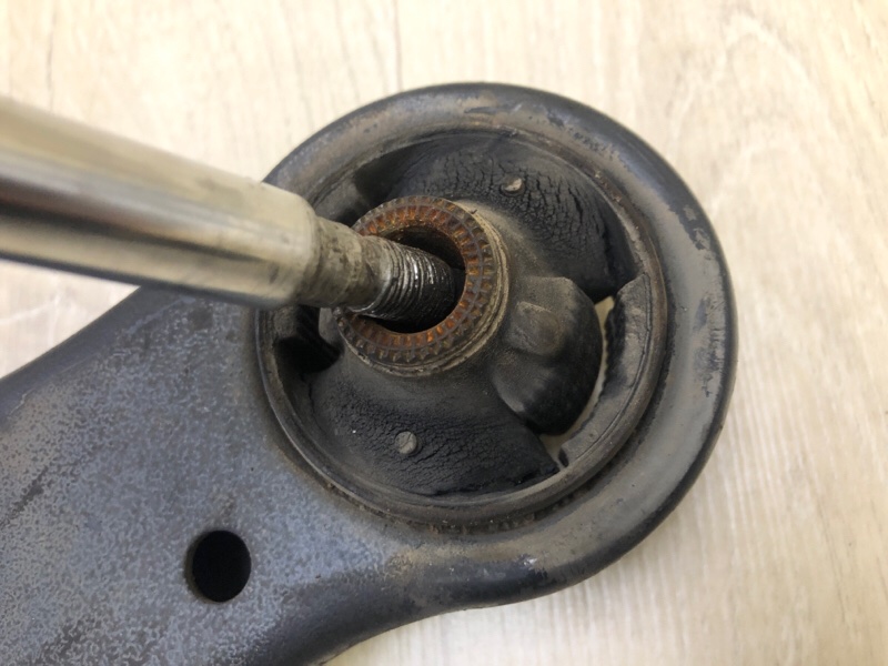 Рычаг передней подвески нижний передний правый VENZA 09-16 2013 3.5 2GR-FE Рычаг передней подвески нижний передний правый VENZA 09-16 2013 3.5 2GR-FE