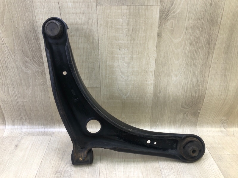 Рычаг передней подвески нижний передний левый OUTLANDER GF 12- 2013 2.4 4J12