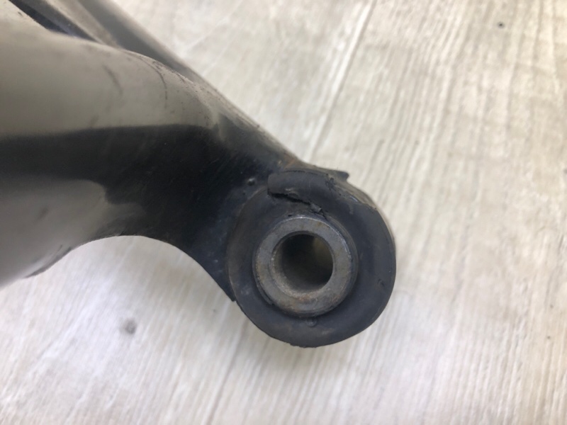 Рычаг передней подвески нижний передний левый COMPASS 06-16 2014 2.0 ECN Рычаг передней подвески нижний передний левый COMPASS 06-16 2014 2.0 ECN