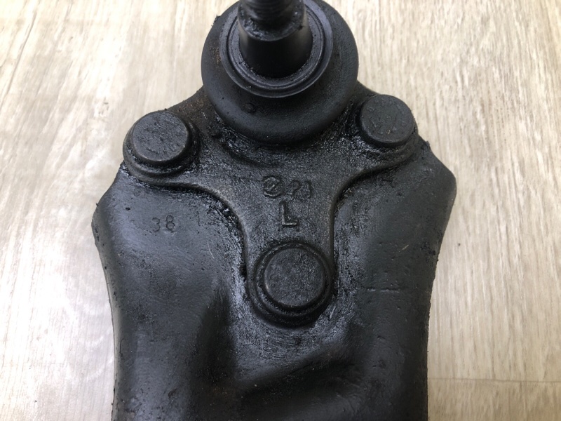 Рычаг передней подвески нижний передний левый VOLKSWAGEN JETTA USA 10-17 JETTA USA 10-17 2.5