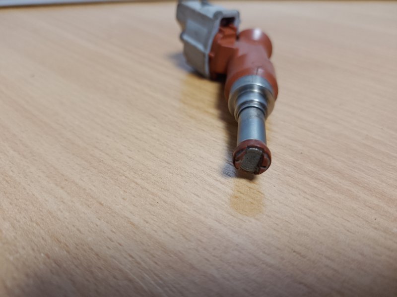 Форсунка топливная TOYOTA SIENNA 11-16 GSL30 3.5 2GR-FE