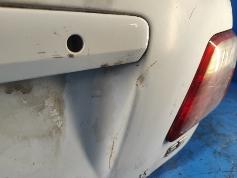Крышка багажника CAMRY 40 06-11