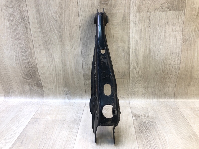 Рычаг задней подвески поперечный нижний правый NISSAN PATHFINDER R52 12-21 2013 3.5 VQ35DE 551A03JA0A Б/У