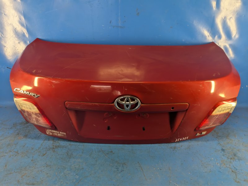 Крышка багажника TOYOTA CAMRY 40 06-11 6440106280 Б/У