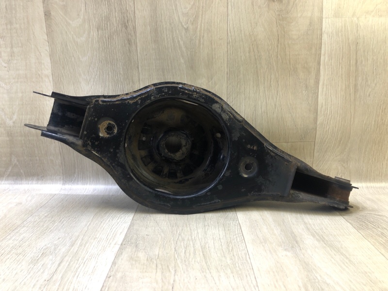 Рычаг задней подвески поперечный нижний левый PATHFINDER R52 12-21 2013 3.5 VQ35DE