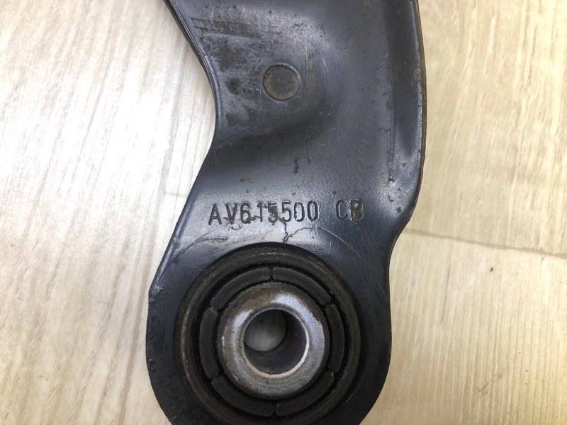 Рычаг задней подвески поперечный верхний левый FORD FOCUS 10-18 2.0 C20HDEX