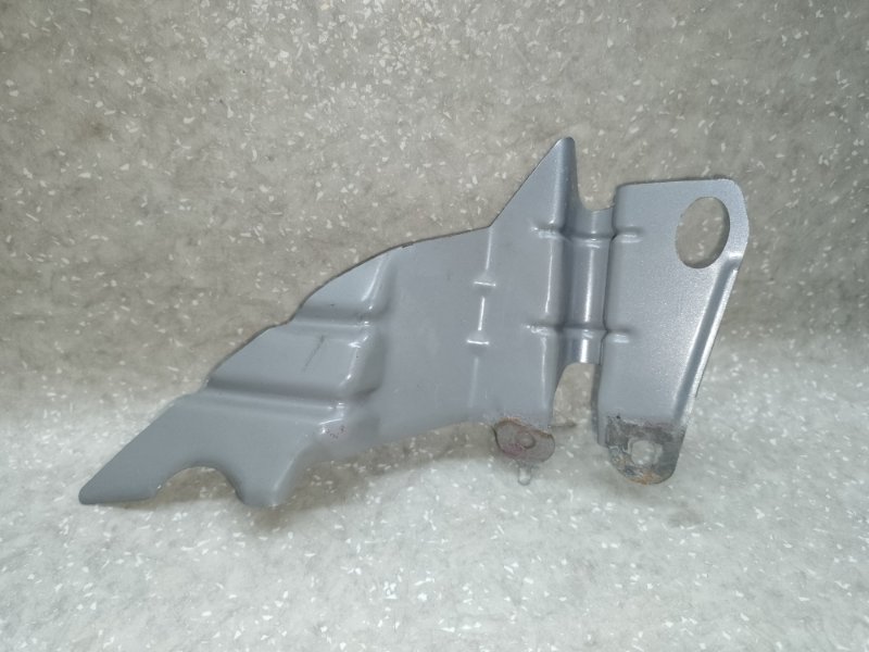 Кронштейн крыла передний левый ACCORD CL7 / TSX 03-08 2005 2.4L