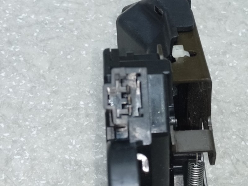 Замок крышки багажника ACCORD CL7 / TSX 03-08 2005 2.4L