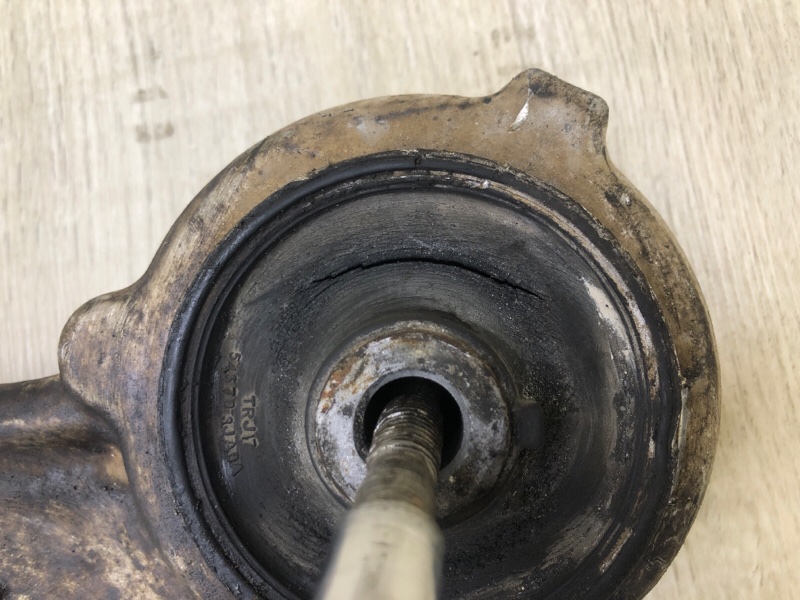 Рычаг передней подвески нижний левый PATHFINDER R52 12-21 2013 3.5 VQ35DE