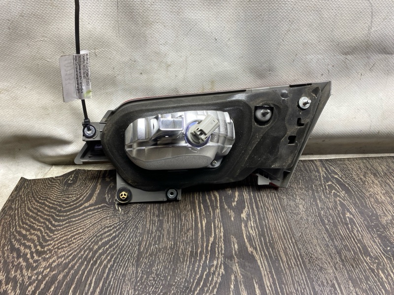 Фонарь внутренний задний левый ILX 12-16 2012 Седан 2.0 Фонарь внутренний задний левый ILX 12-16 2012 Седан 2.0